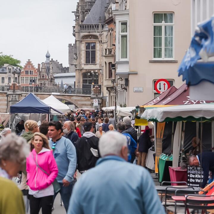 markt van de lege portemonnees